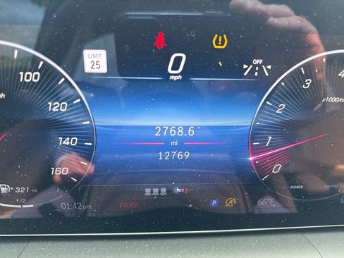 Used 2024 Mercedes-Benz GLE 350 4MATIC image 13