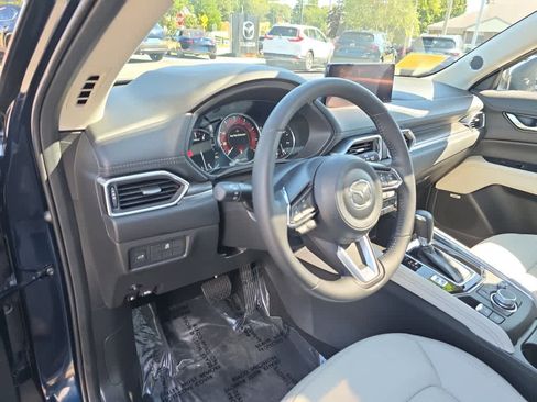 Used 2023 MAZDA CX-5 AWD 2.5 S w/ Premium Plus Pkg image 11