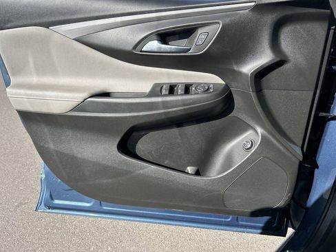 Used 2024 Buick Envista Avenir FWD image 23