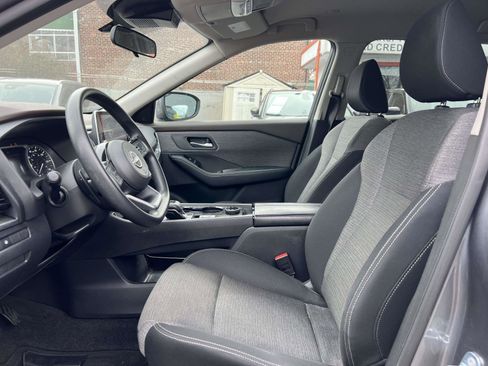 Used 2022 Nissan Rogue SV image 18