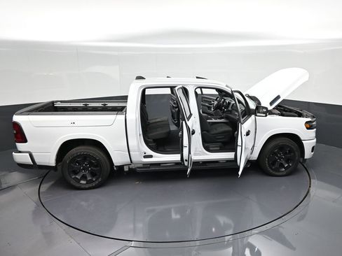 Used 2025 RAM 1500 Big Horn RWD image 36