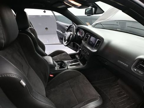 Used 2021 Dodge Charger R/T w/ Plus Group RWD image 50