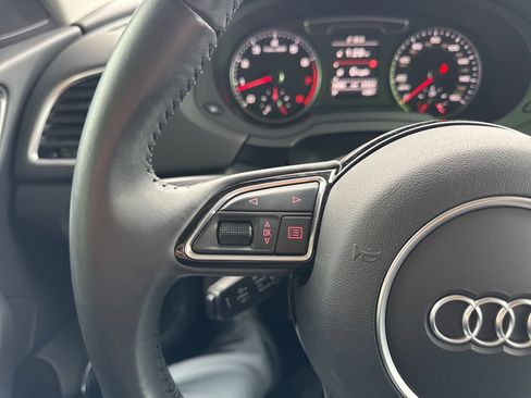 Used 2016 Audi Q3 2.0T Prestige w/ Prestige Package image 29