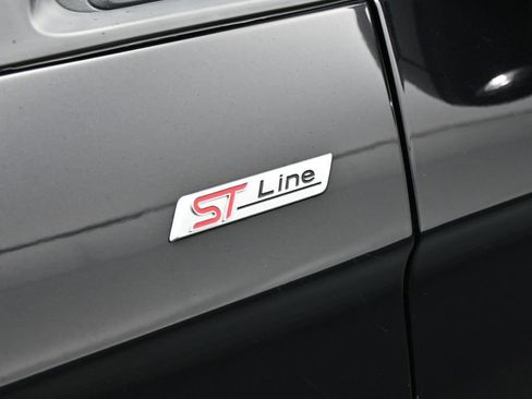 Used 2020 Ford Edge ST-Line FWD image 9