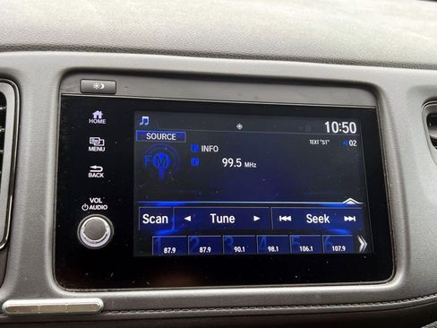 Certified 2020 Honda HR-V Sport image 23