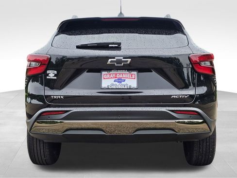 New 2026 Chevrolet Trax ACTIV w/ Driver Confidence Package FWD image 5