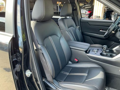 Used 2024 MAZDA CX-90 3.3 Turbo w/ Select Package image 20