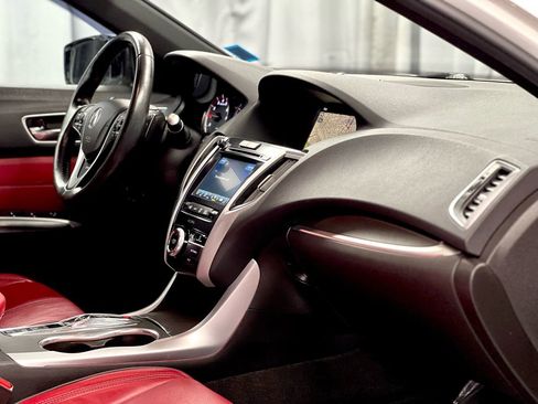 Used 2018 Acura TLX V6 w/ Technology & A-SPEC Pkg image 19