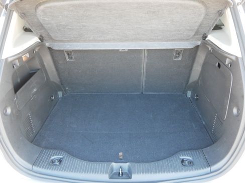 Used 2022 Buick Encore Preferred w/ Safety Package AWD/4WD image 18