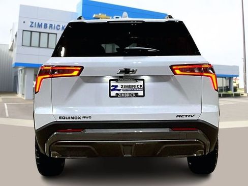 New 2026 Chevrolet Equinox ACTIV w/ Convenience Package III image 4