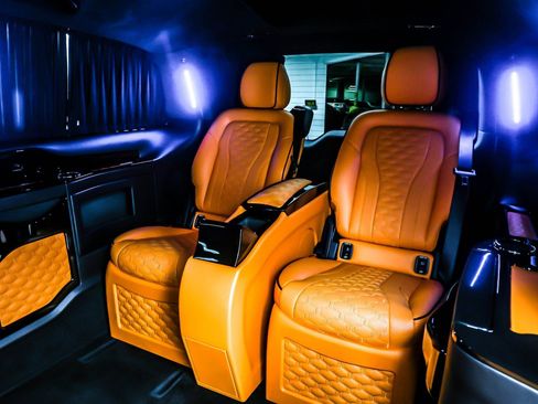 Used 2023 Mercedes-Benz Metris Passenger image 8