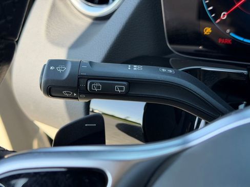 Used 2023 Mercedes-Benz GLA 250 4MATIC image 34