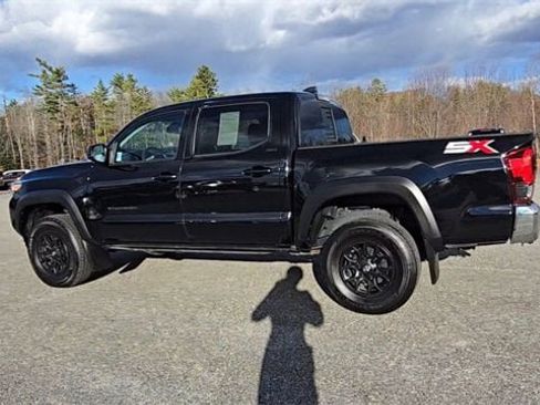 Used 2023 Toyota Tacoma SR5 image 6