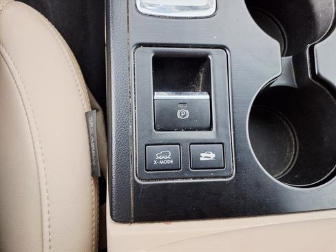 Used 2016 Subaru Outback 2.5i Limited image 24