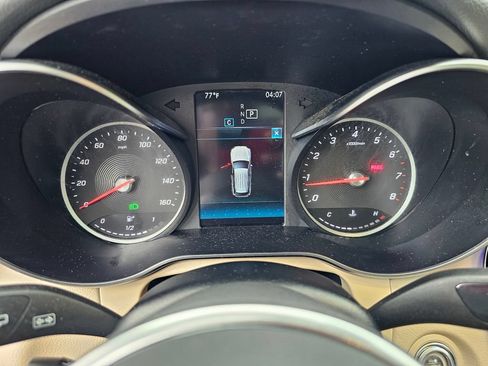 Used 2022 Mercedes-Benz GLC 300 image 23