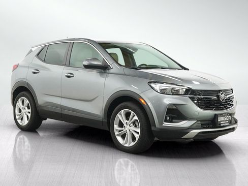 Used 2023 Buick Encore GX Preferred w/ Cold Weather Comfort Package FWD image 7