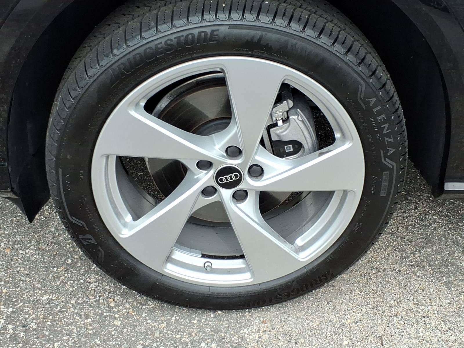 Certified 2025 Audi Q5 Premium Plus AWD/4WD image 4