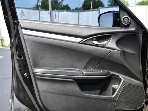 Used 2020 Honda Civic Sport image 13