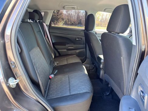 Used 2024 Mitsubishi Outlander Sport LE image 30