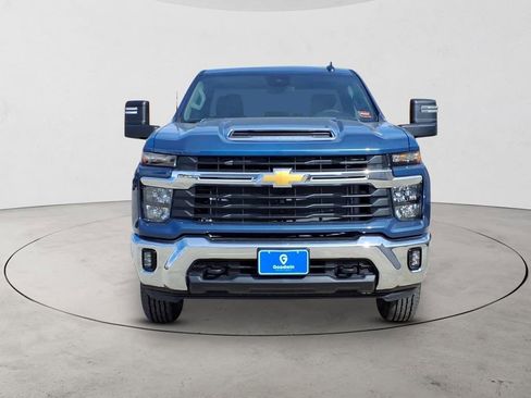 New 2026 Chevrolet Silverado 2500 LT image 2