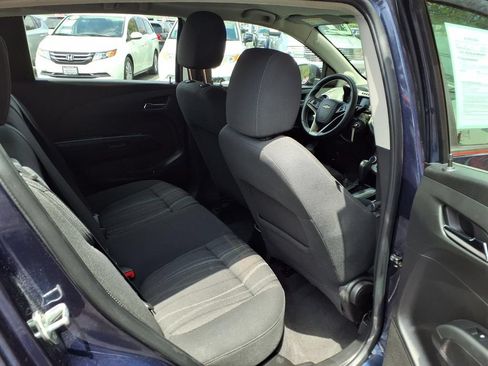 Used 2016 Chevrolet Sonic LT FWD image 20
