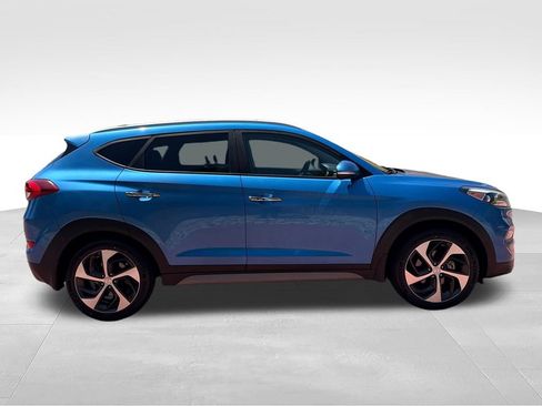 Used 2018 Hyundai Tucson Limited w/ Cargo Package AWD/4WD image 7