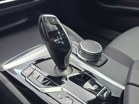 Used 2023 BMW 530e xDrive w/ M Sport Package AWD/4WD image 29