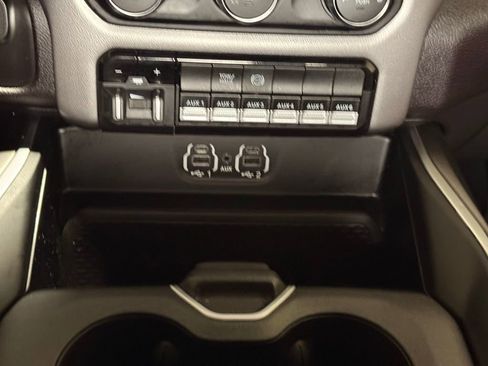 Used 2024 RAM 2500 Big Horn w/ Safety Group image 22