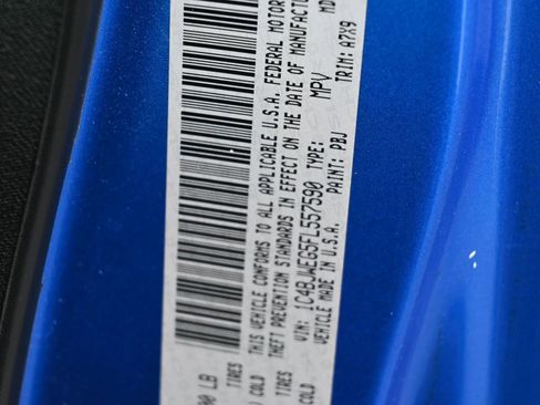 Used 2015 Jeep Wrangler Unlimited Sahara w/ Dual Top Group image 15