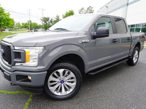 Used 2018 Ford F150 XL w/ Equipment Group 101A Mid AWD/4WD image 3
