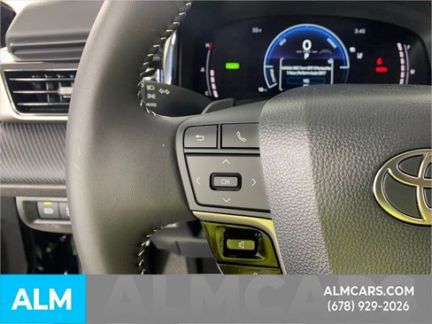 Used 2026 Toyota Camry SE image 20