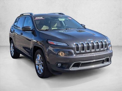 Used 2015 Jeep Cherokee Limited w/ Trailer Tow Group image 4