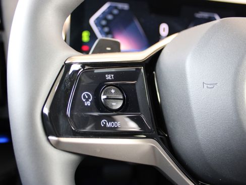 Used 2025 BMW X3 xDrive30i w/ Premium Package image 22