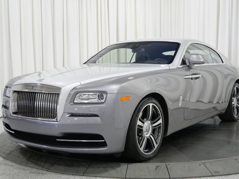 Used 2015 Rolls-Royce Wraith image 5