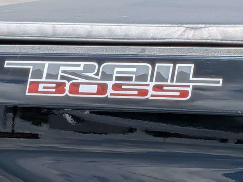Used 2023 Chevrolet Silverado 1500 LT Trail Boss w/ Protection Package AWD/4WD image 13