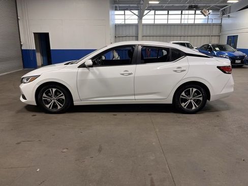 Used 2023 Nissan Sentra SV image 6