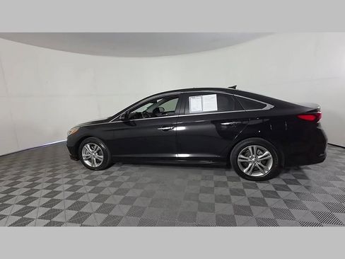 Used 2019 Hyundai Sonata Limited w/ Ultimate Package 04 FWD image 50