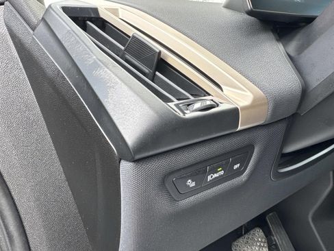 Certified 2023 BMW iX xDrive50 w/ BMW I Signature Blue Package image 30