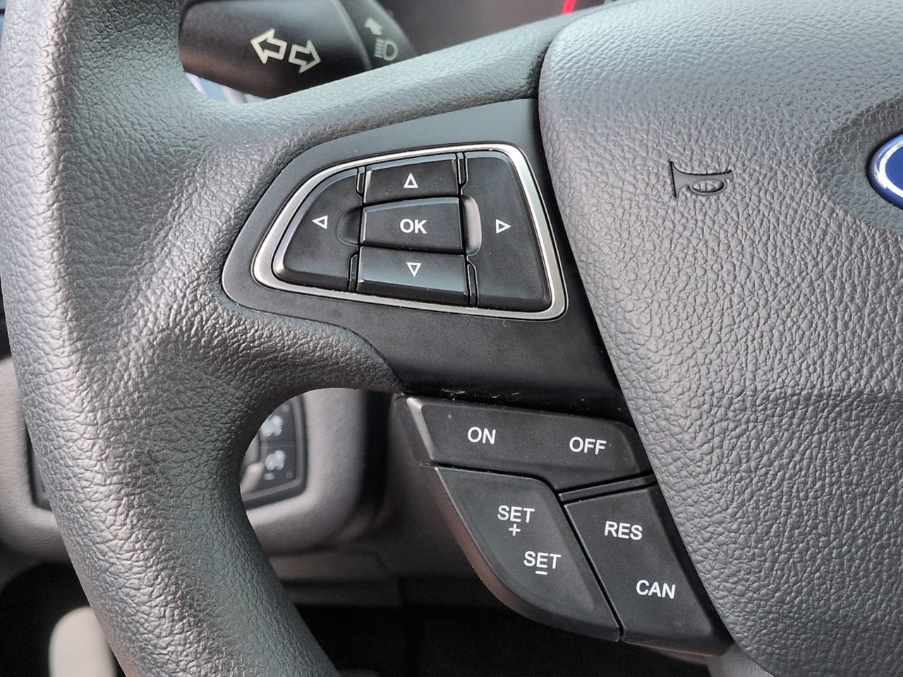 Used 2019 Ford Escape SE FWD image 24