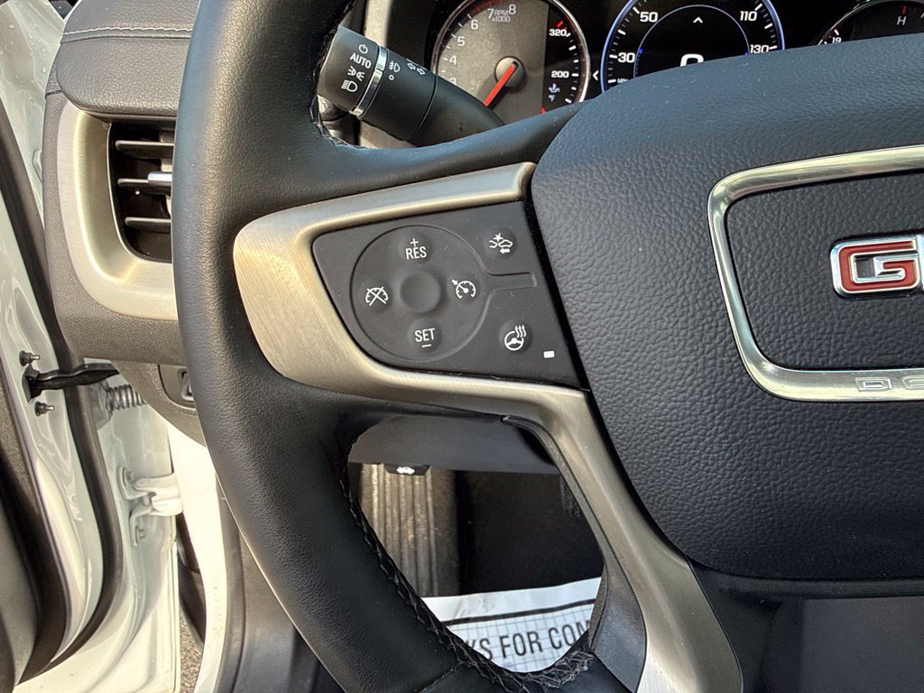 Used 2024 GMC Terrain Denali w/ Denali Premium Package AWD/4WD image 28
