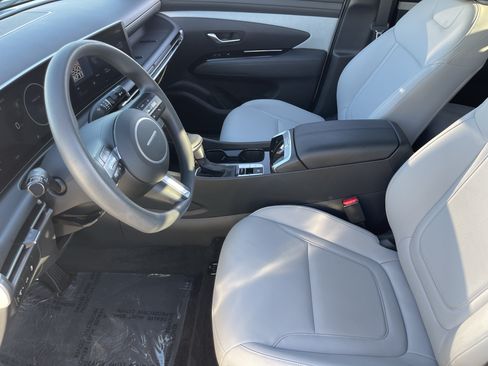 Used 2025 Hyundai Santa Cruz SEL FWD image 19