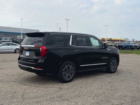 New 2026 GMC Yukon Elevation image 16