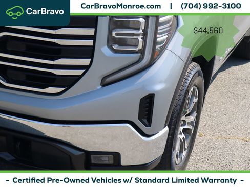 Certified 2025 GMC Sierra 1500 SLT AWD/4WD image 10