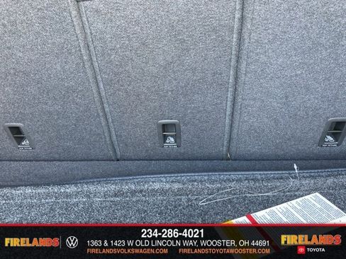 New 2024 Volkswagen Tiguan SE image 76