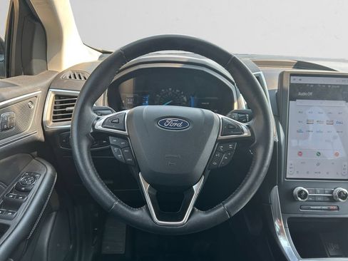 Used 2024 Ford Edge Titanium AWD/4WD image 12