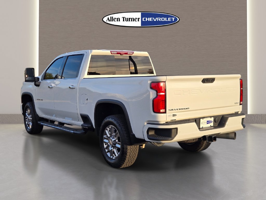Used 2025 Chevrolet Silverado 2500 LTZ w/ Z71 Chrome Sport Edition AWD/4WD image 8