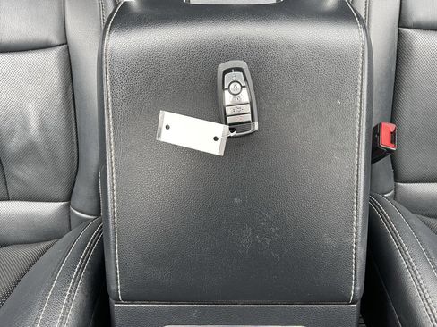 Used 2022 Ford F250 Lariat w/ Lariat Ultimate Package image 40