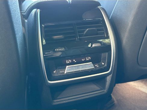 Used 2020 BMW X5 sDrive40i w/ Premium Package image 27