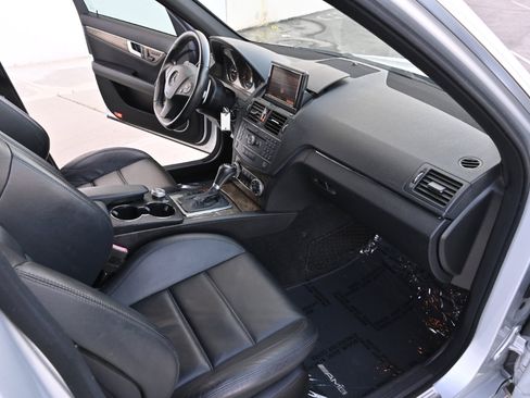 Used 2008 Mercedes-Benz C 63 AMG Sedan image 14
