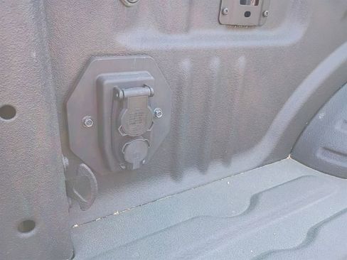 Used 2024 Ford F250 Lariat w/ Lariat Ultimate Package image 7